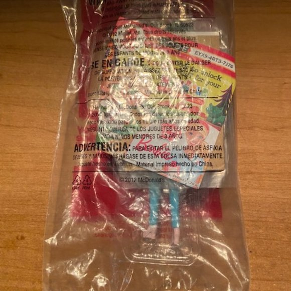 2/$30 McDonald's Mattel Barbie Veterinarian Happy Meal Toy 2012 NIP - Picture 2 of 4